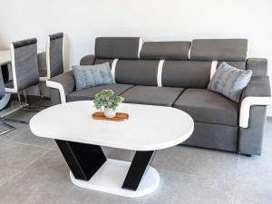 Tranquil Luxe Thermal Escape Mobile Home - Premium Mobile Home with Terrace 
