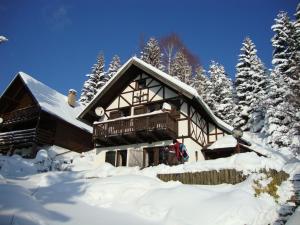 Holiday Home Tone 