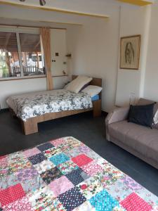 Mill House Apartment and Camping 