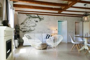 Bellavista Attic Apartment 