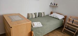 Apartments with parking place Laguna Svetilnik beach 
