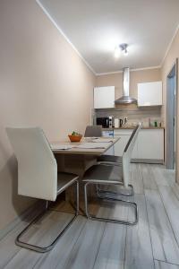 Rooms & Apartments Banjac 