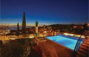 Lovely Home In Izola With Kitchen 