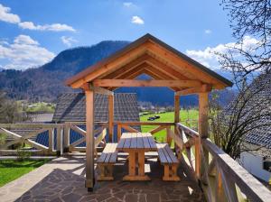 Apartmaji Mojca 