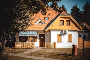 POČITNIŠKI APARTMAJI - Sunny apartment in Moravske Toplice 