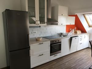 Apartments Avio 