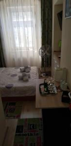 ELG Rooms 