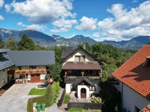 Bled Home 