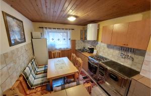 2 Bedroom Stunning Home In Luce 