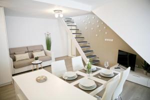 Apartments Hiša Pod Gradom 
