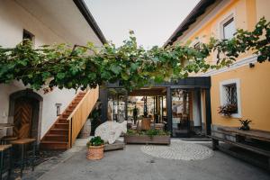 Hotel Pok Garni 
