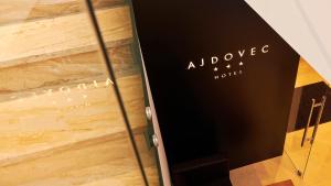Hotel Ajdovec 