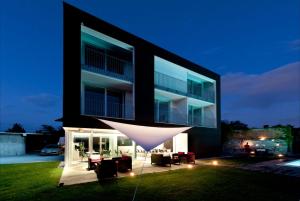 House Iaquin 