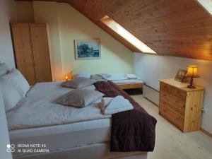 Apartments & Rooms Florjana 