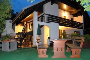 Apartments & Rooms Florjana 