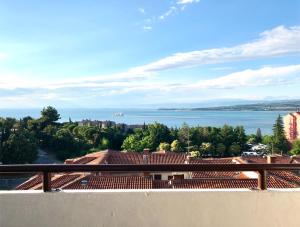 Seaview Apartment 