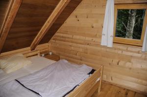 Gorska hiška Vogar nad Bohinjskim jezerom 