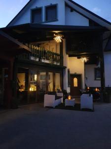 Mama's House 