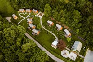 Glamping Mountain Fairy Tale 