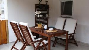 Apartma Nadja with private parking 