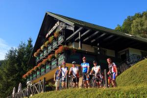 Pod Orehi Guest House 
