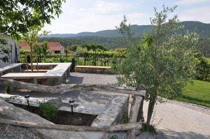 Pliskovica Youth Hostel 