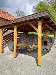 Peaceful, cosy cottage near Kolpa river