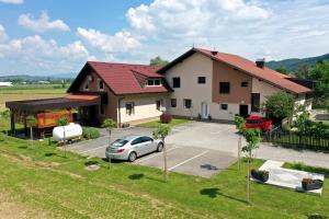 Lux Living Apartments BUDIČ near Terme Čatež 