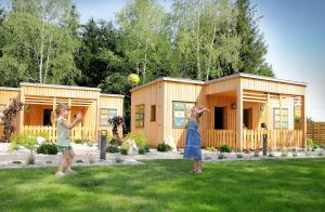 Honey Paradise glamping resort 