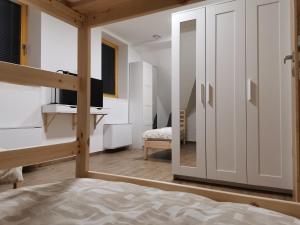 PUBYLAND ROOMS & APARTMENTS 