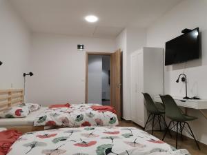 PUBYLAND ROOMS & APARTMENTS 