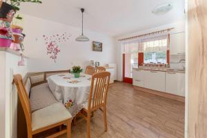 Apartment Pr' Kavač 