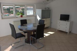 Apartma Viva 