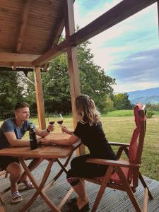 Gozdarjeva koča nad Rimskimi Toplicami 
