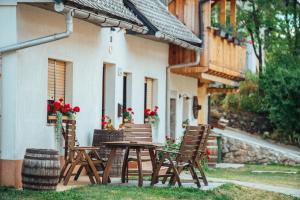 Stol Apartments 