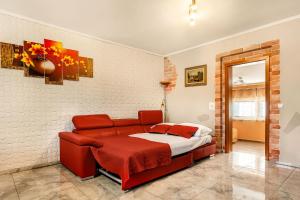 Holiday Homes I&G by the river next to Olimje 