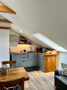 BeeWood apartment 