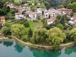 Vila Labod, Unique Villa At The Lake 