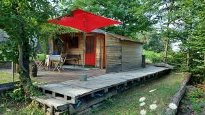 Natural Cottage Glamping Eco-Tiny House 