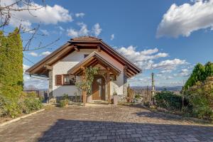 Vineyard Cottage Bahor - Happy Rentals