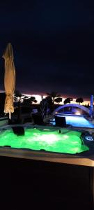 Three Stars Luxury House ART-PE with pool and SPA pool 