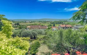 3 Bedroom Awesome Apartment In Secovlje 