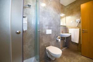 HOTEL BARON 