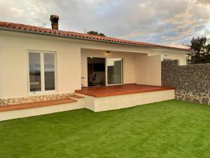 Villa Olga - Uniqe house with private beach 