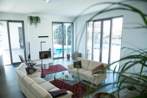 Villa Lavanda in Kriz Sezana with private swimpool 