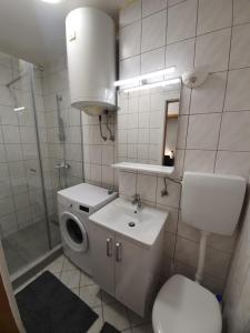 RAILWAY STATION CITY MODERN APARTMENT 