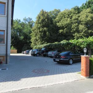 Rooms and Apartments Panker 