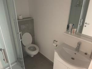 Room AA 