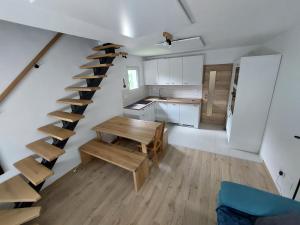 River Apartment 