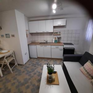 Apartma Seaya 